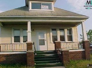 4480 Fredro St, Hamtramck, MI 48212