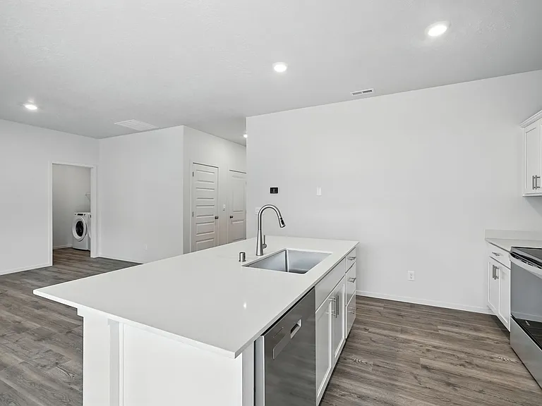 3742 S Keller Ln — Photo 10