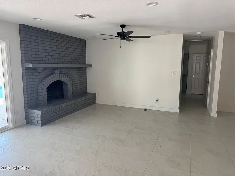 8837 W Highland Ave — Photo 17