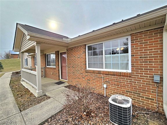 2nd image of 3546 Colony Hill Dr