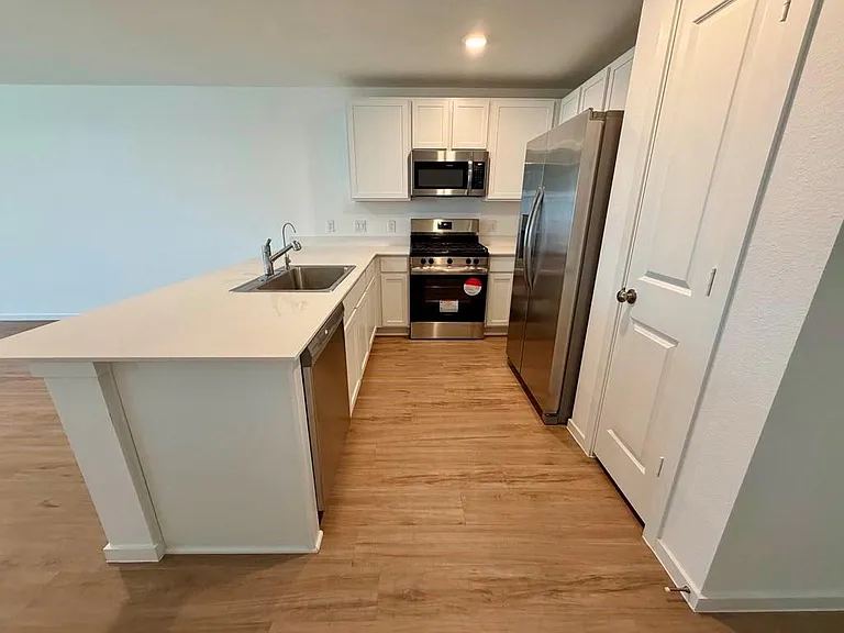 3056 Ash Ray Dr — Photo 5