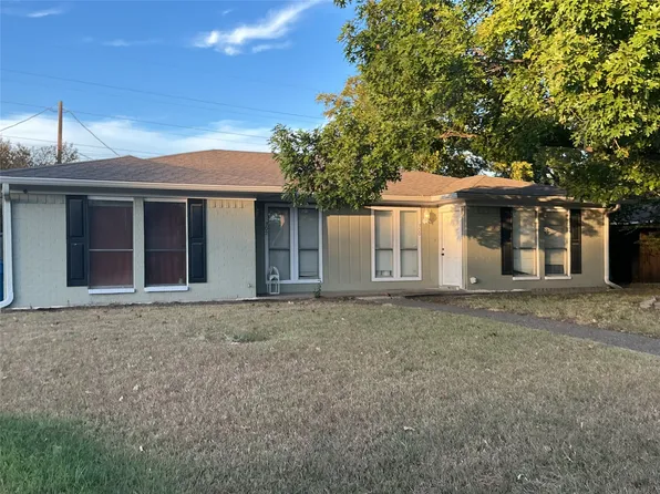 300-302 Northwood Blvd, Corsicana, TX 75110