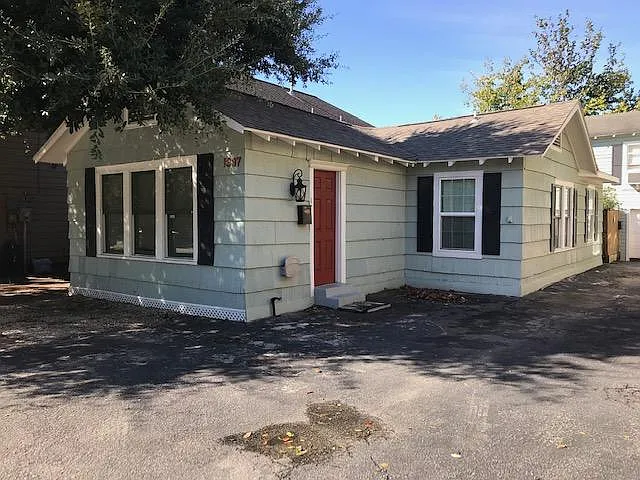 1337 Nashua St — Photo 2