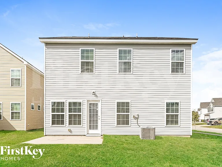 201 Firewheel Ct — Photo 15