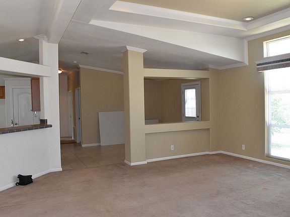 5th image of 6013 Jeffrey Ln