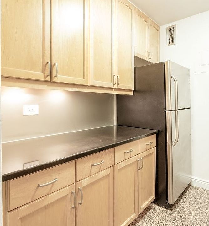 1st image of 201 E 87th St APT 28E