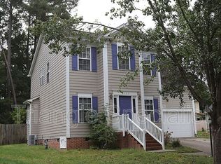 5305 Pitch Pine Ct, Raleigh, NC 27613