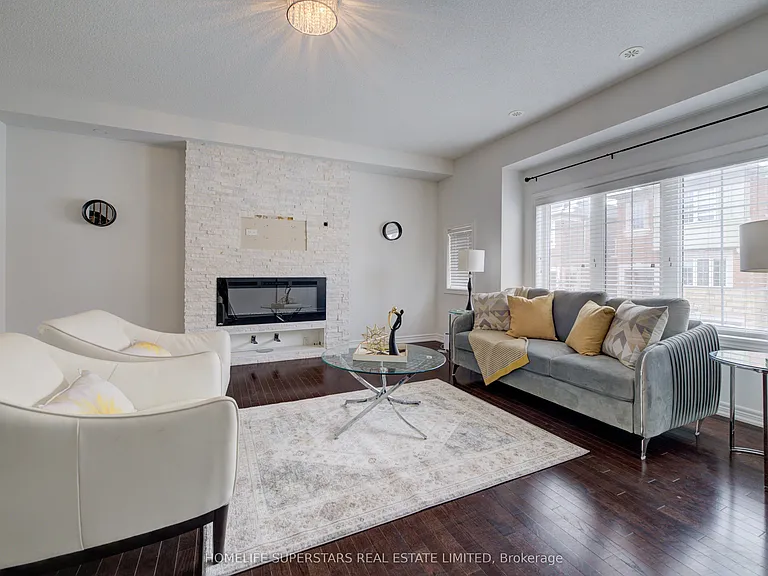 9 Aspen Hills Rd #40 — Photo 23