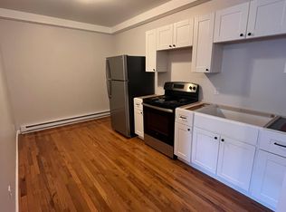 469 6th Ave #4, Troy, NY 12182