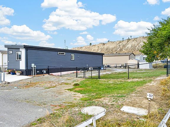 2nd image of 5005 River Rd #117