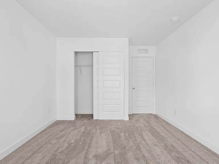 6261 Balsam Ct — Photo 31