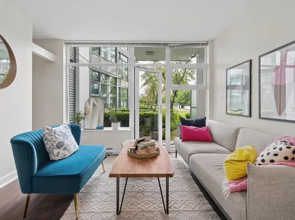 1777 W 7th Ave #131, Vancouver, BC V6J 0E5