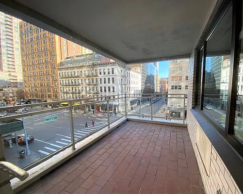 Rented by 165 E 66 Street Residential Owner LLC | media 19