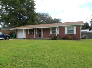 12 Handolin Ln, Shalimar, FL 32579