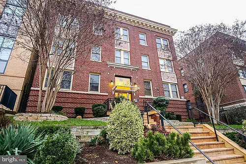 1427 Chapin St NW #301 Photo 1