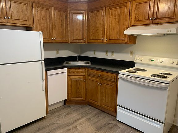 2nd image of 155 Massachusetts Ave APT 1