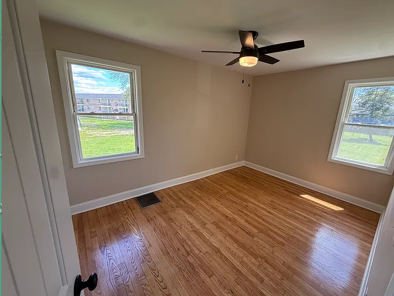 52 Losson Rd #2 — Photo 9