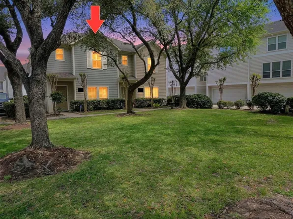 850 W Heights Hollow Ln, Houston, TX 77007