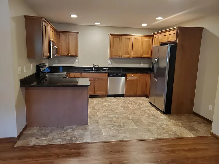 536 Meadow Oak Cir — Photo 2