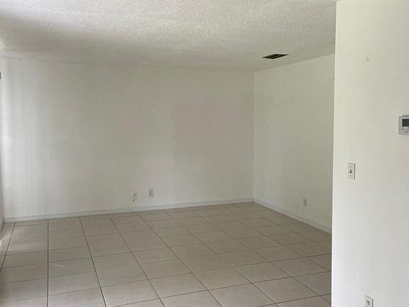 2nd image of 3311 New South Province Blvd APT 1