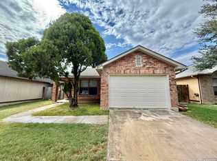 8019 Grand Bnd, San Antonio, TX 78250