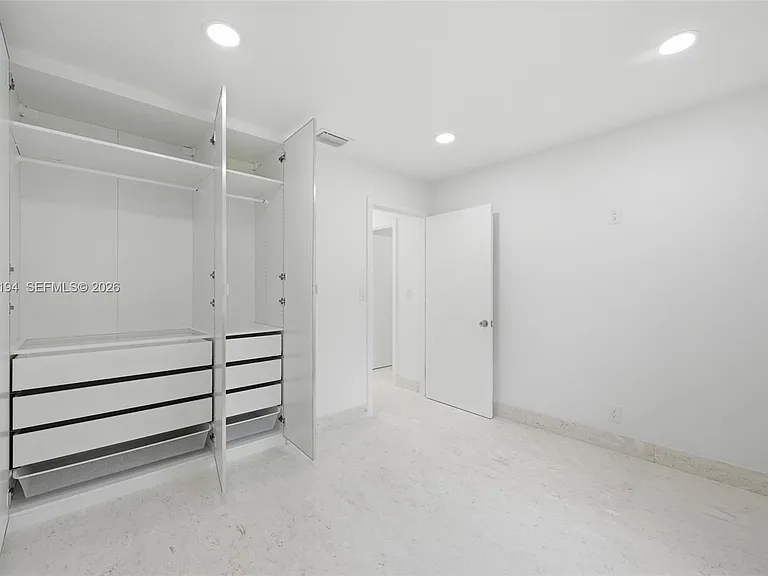 22384 Thousand Pines Ln — Photo 35