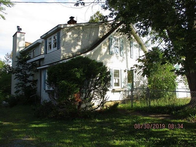 2nd image of 113 MAIN ST