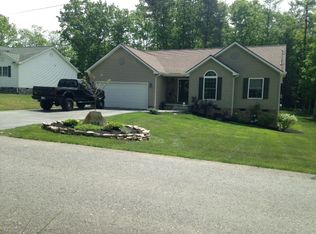 104 Mapleridge Lane, Shady Spring, WV 25918