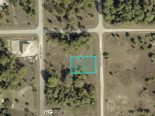 450 Mallory AVE S, LEHIGH ACRES, FL 33974
