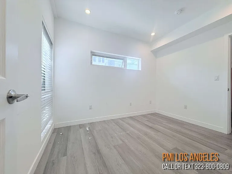1258 Leighton Ave #B — Photo 4
