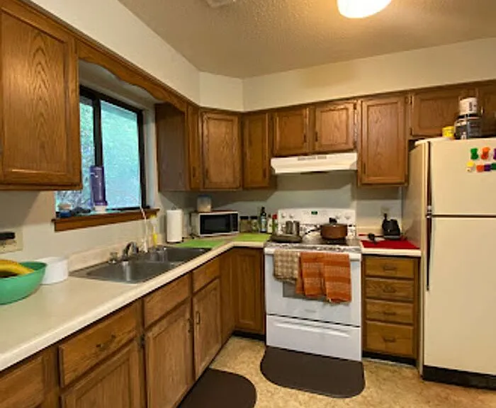 332 Friendship St #2 — Photo 5