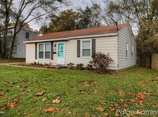 1729 Mason St NE, Grand Rapids, MI 49503