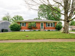 3305 Calais Dr, Jeffersontown, KY 40299