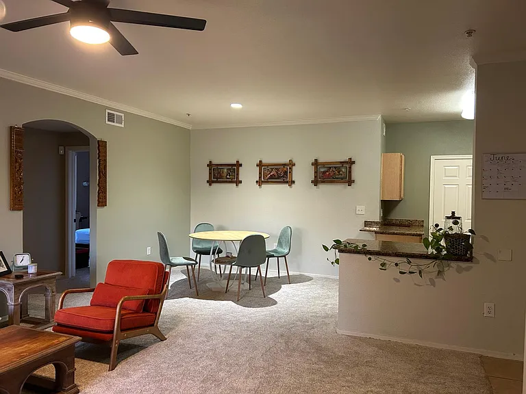 5345 E Van Buren St #221 — Photo 6