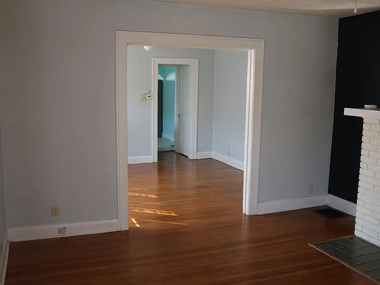 5314 Broadway St — Photo 7