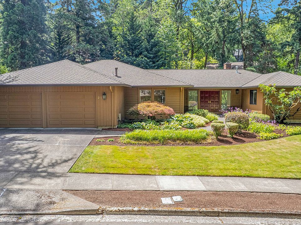 1st image of 21 Westminster Dr