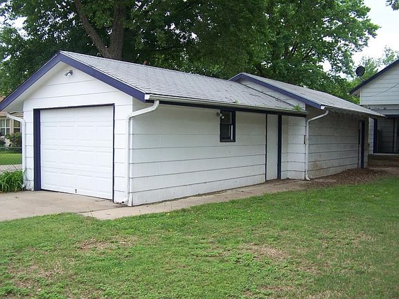 Back garage