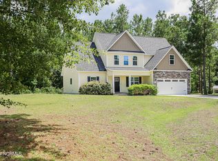 311 Vintage Ct, Hubert, NC 28539