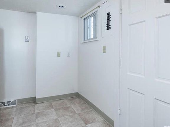 Small space for a kitchen bistro table