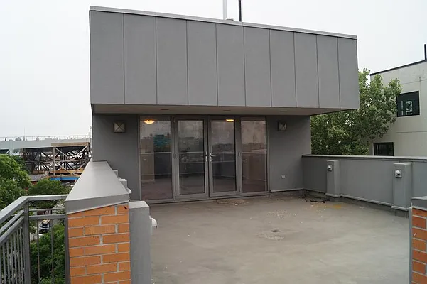 Rented by Brooklyn Bridge | media 23