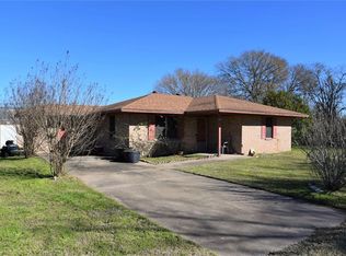 325 Fleming St, Somerville, TX 77879