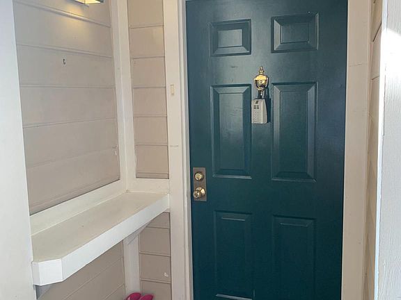 2nd image of 406 Kentlands Blvd APT 202