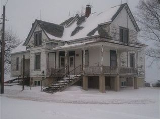 10702 N 1900 East Rd, Bloomington, IL 61705