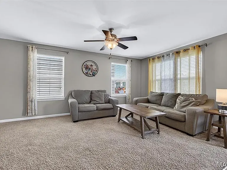 7146 Welsh Dr — Photo 35