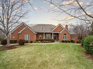 13901 Belinder St, Leawood, KS 66224