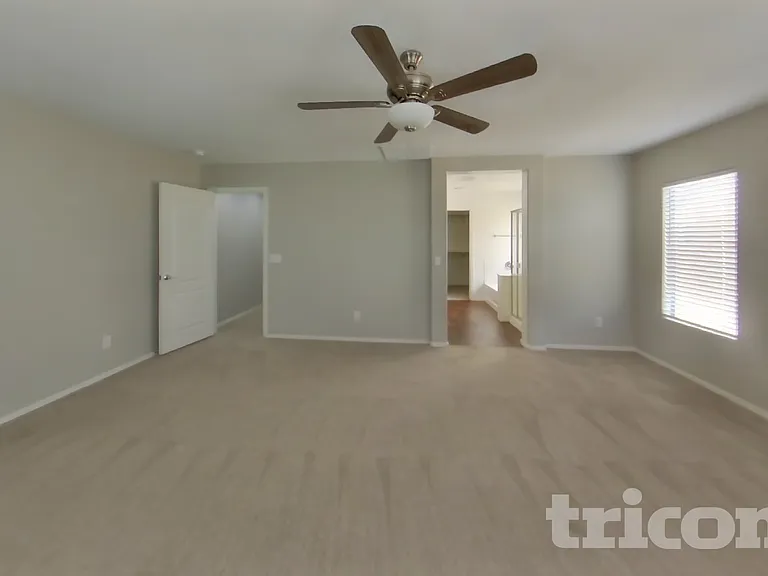 4930 E Del Rio Dr — Photo 7