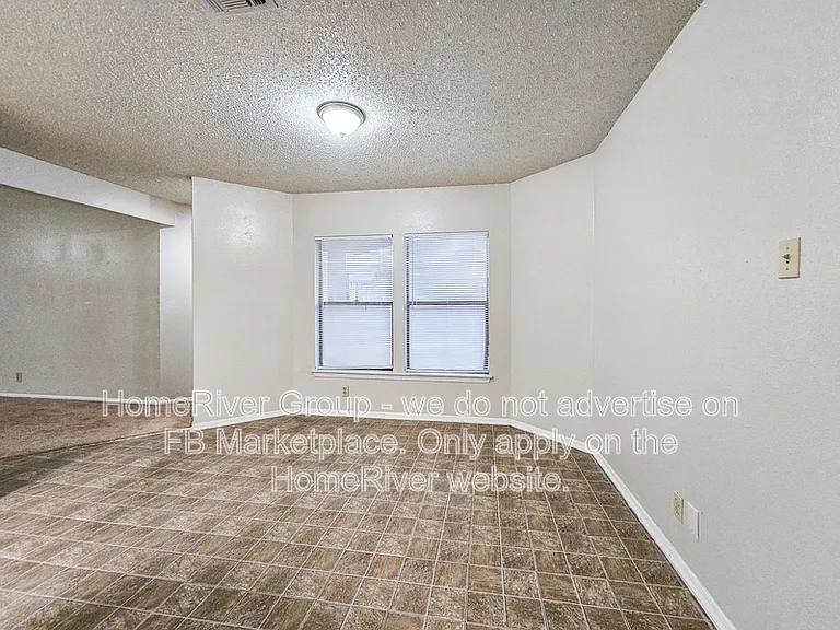 3224 Coral Grove Dr — Photo 4