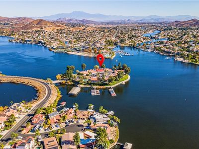 22106 Treasure Island Dr, Canyon Lake, CA, 92587