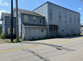 224 Butler St, Springdale, PA 15144