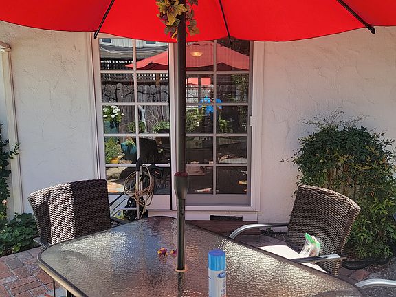5th image of 345 Las Casitas Ct